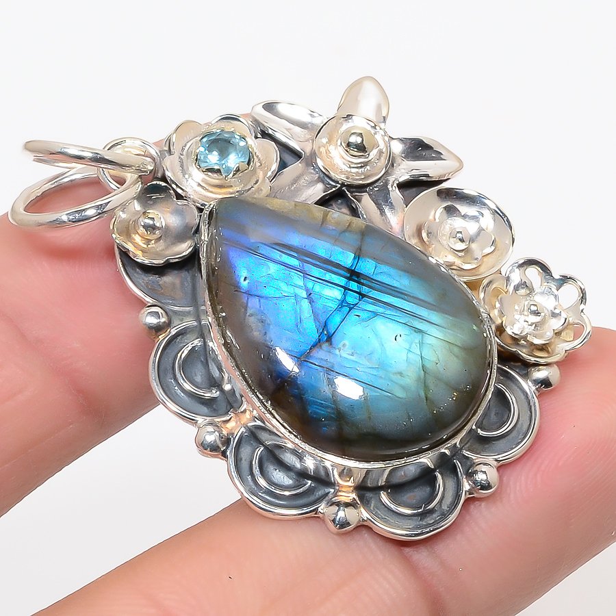 Blue Sheen Labradorite & Blue Topaz 925 Sterling Silver Pendant, Handmade Pendant, Pear Pendant, Black Pendant, Unique Silver Pendant, Fine Pendant, Silver Jewelry Pendant